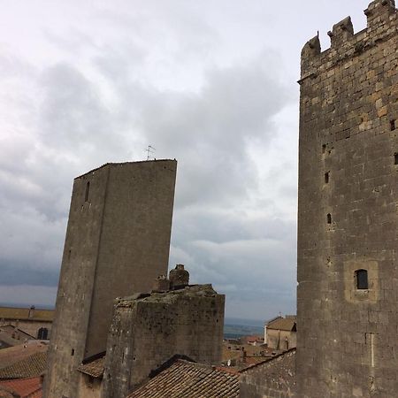 Palazzo Castelleschi Tarquinia Exterior foto